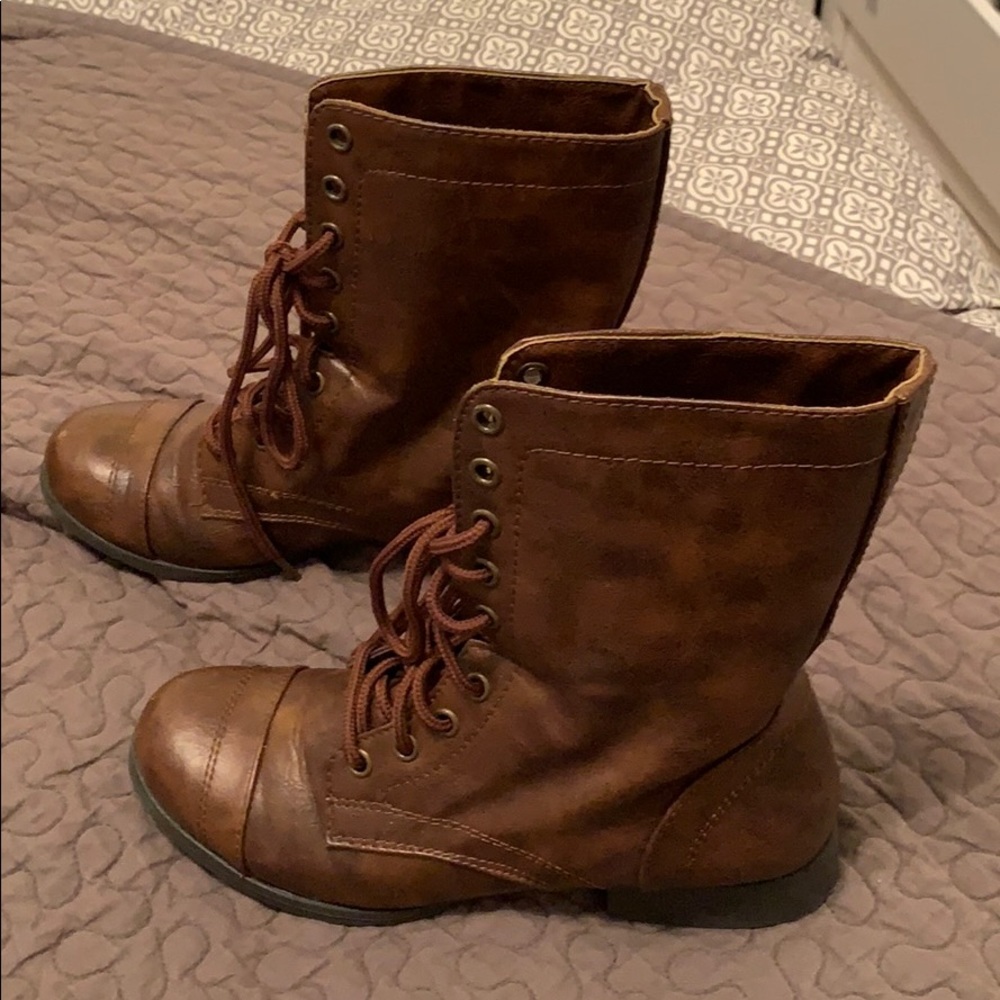 Combat Boots